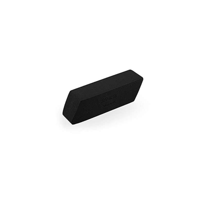 Revolution Mega Bake Sponge Black