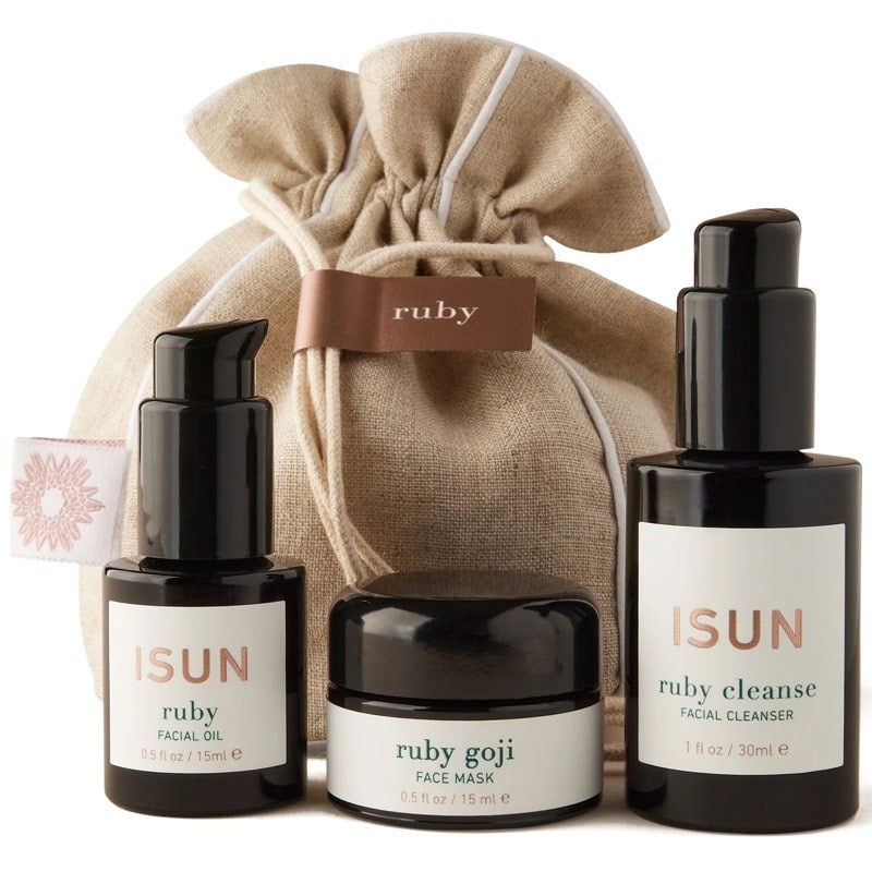 Ruby Travel Pouch for Dry Skin